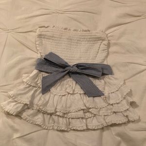 🔥5 FOR $25🔥 Strapless Ruffle Stretch Top